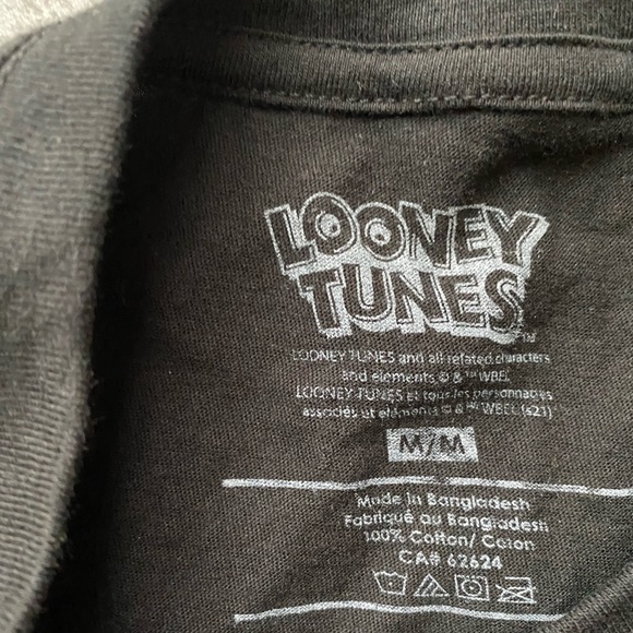 Looney Tunes Taz and Bugs Bunny t-shirt - Picture 4 of 8